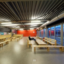 Cementgebonden gietvloeren met betonlook uiterlijk Cementgebonden gietvloeren met betonlook uiterlijk